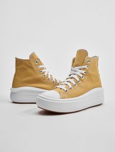 Zapatillas Converse elegantes para mujer, color beige.