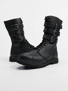 distinctive Brandit men's boots, black