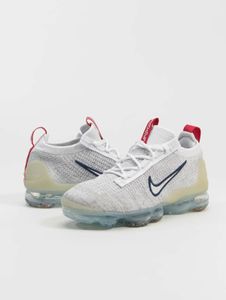 Stylish NIKE women's sneakers grey