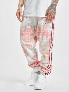 Pantalones casuales de hombre Just Rhyse con cordón ajustable y bolsillos, color crudo-blanco.
