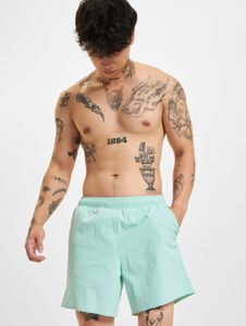 Pantalones cortos ligeros de Lacoste para hombre, color azul claro.