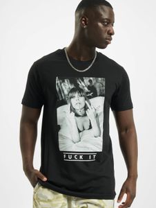lässiges Mister Tee Herren T-Shirt 180 g/m² mit Baumwolle Schwarz
