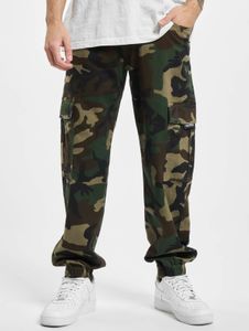 Jean stretch confortable Southpole pour homme, avec fermetures éclair, poches, coton et motif camouflage.