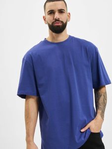 sporty Urban Classics men's T-shirt, oversized, 180 g/m², cotton, violet