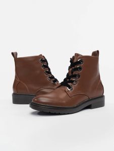 Botas de mujer Modern Urban Classics color marrón