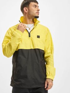 Chaqueta de hombre Simple Urban Classics con cremalleras, bolsillos, 58 g/m², negro/amarillo