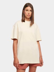 Camiseta deportiva extragrande para mujer de Urban Classics, 220 g/m², algodón, color crudo-blanco.