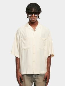 Polo de hombre Casual Urban Classics con bolsillos, corte oversize, 115 g/m², color crudo-blanco.
