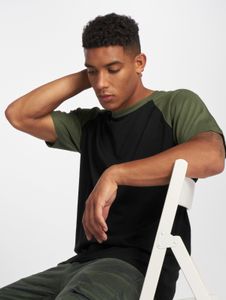 T-shirt homme Urban Classics confortable, 140 g/m², coton, noir