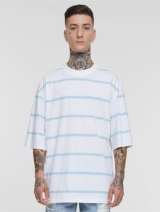 Comfortable Urban Classics men's oversized T-shirt, 180 g/m², cotton, white