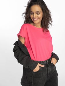 Comfortable Urban Classics women's T-shirt, 140 g/m², cotton, pink