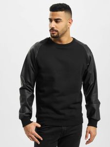 Comfortable Urban Classics men's sweatshirt with ribbed cuffs, 300 g/m² cotton, black