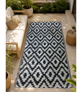 Modern Outdoor Rug in Diamond Pattern, Garden Rug, Decorative Rug, Approx. 90 x 150 cm, White/Black