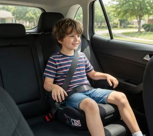 osann Boost Kinder Sitzerhöhung zertifizierter Kindersitz mit waschbarem Bezug 135-150cm Schwarz