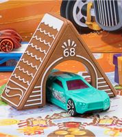 Hot Wheels Holiday Toy Calendar with 10 Vehicles (1:64 Scale) – Ages 3+ – Advent Calendar #9599306