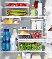 Organizador de refrigerador Rotho CAUMA de 1.3 litros, apilable, con tapa, 9554102, transparente/blanco