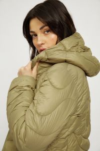 23331421-aska-light-padded-coat-moss-06.jpg 23331421-aska-light-padded-coat-moss-06.jpg