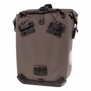 Gravel-Pack-F9986-back.jpg Gravel-Pack-F9986-back.jpg