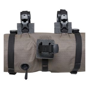 Handlebar-Pack-9L-F9933-detail1.jpg Handlebar-Pack-9L-F9933-detail1.jpg