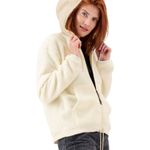 della-womens-fullzip-504704-O00-50detail1-m231-clipped-rev-1.jpeg