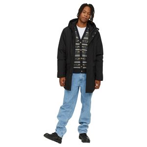 24301404-jay-parka-black-08-clipped-rev-1.jpeg 24301404-jay-parka-black-08-clipped-rev-1.jpeg