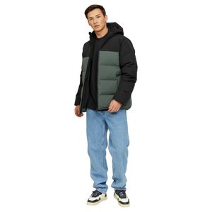 24301450-kyle-puffer-jacket-black-bottle-07-clipped-rev-1.jpeg 24301450-kyle-puffer-jacket-black-bottle-07-clipped-rev-1.jpeg