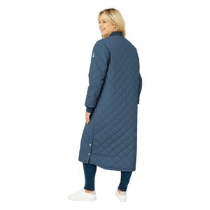 quiltby-long-cozy-damen-steppmantel-blau-orion-gefuettert-nachhaltig-7101-3-3-clipped-rev-1.jpeg quiltby-long-cozy-damen-steppmantel-blau-orion-gefuettert-nachhaltig-7101-3-3-clipped-rev-1.jpeg