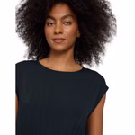 26136060-black-03-clipped-rev-1.jpeg