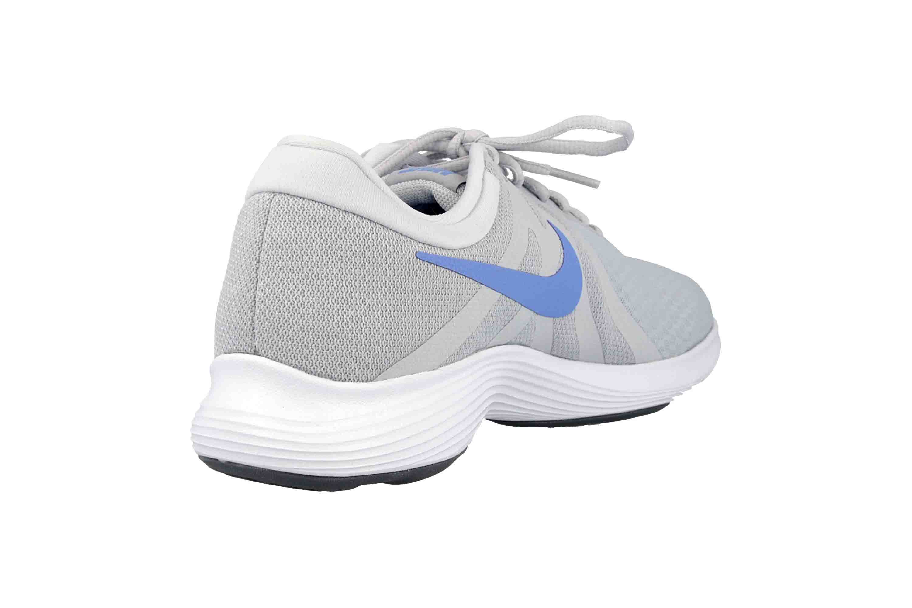 nike revolution aj3491