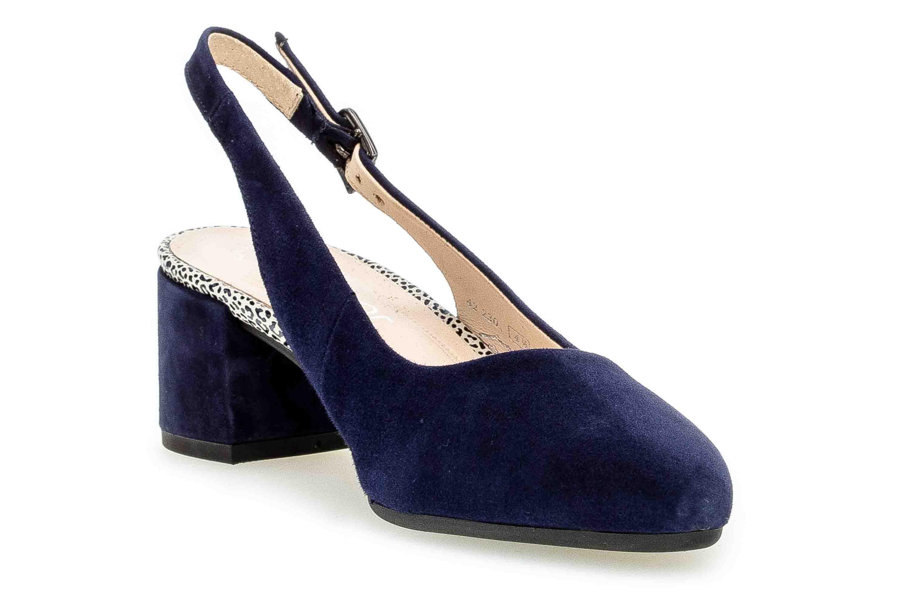 Gabor Comfort Fashion Pumps in Übergrößen Blau 42.230.36 große Damenschuhe Gabor Comfort Fashion Pumps in Übergrößen Blau 42.230.36 große Damenschuhe