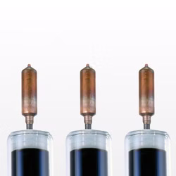 Vakuumroehren3.jpg Vakuumroehren3.jpg