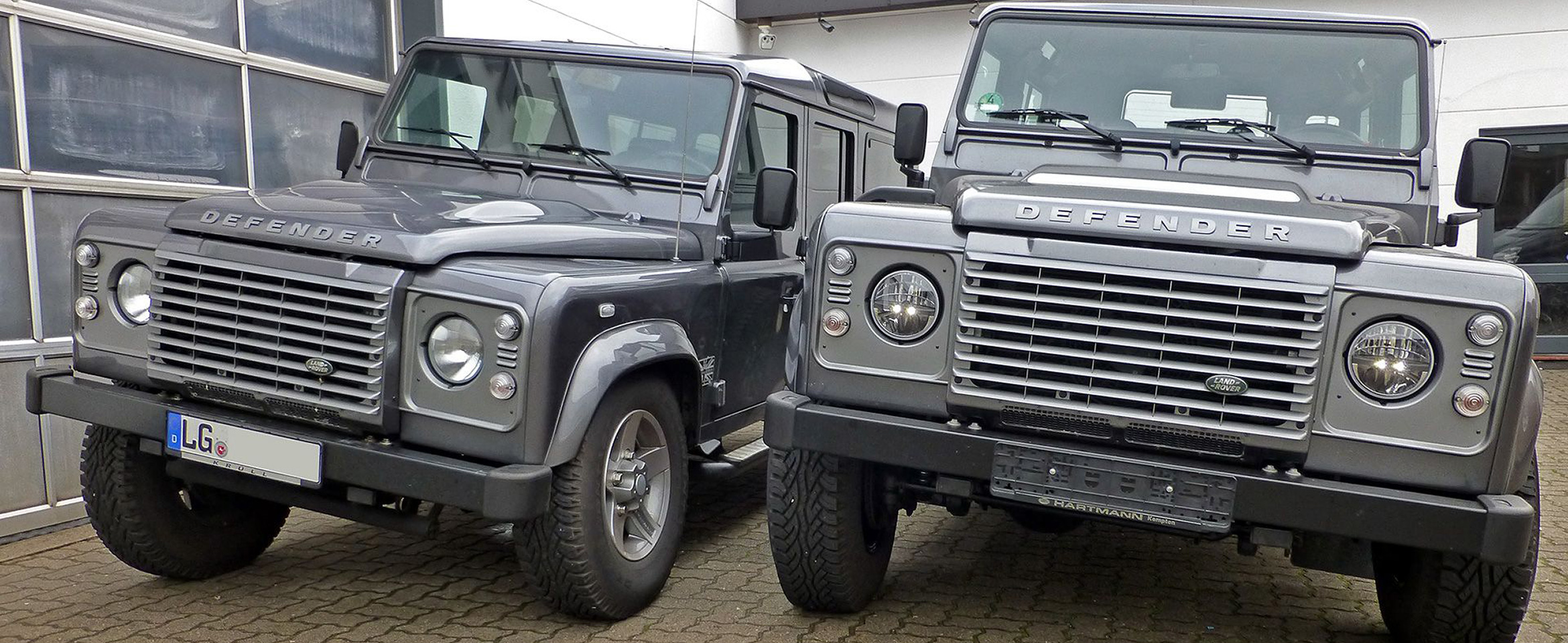 Land Rover Defender