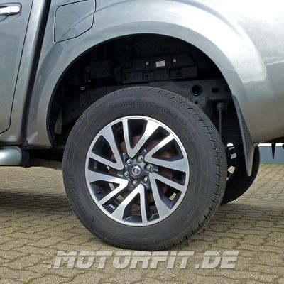 Mad Vertrieb Bense - Höherlegung Nissan Navara