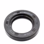 Ricambio compatibile con Yamaha 93102-25299 Guarnizione albero rotante 25x42x7mm NBR 70 PPE08967 Ricambio compatibile con Yamaha 93102-25299 Guarnizione albero rotante 25x42x7mm NBR 70 Scoprite la nostra ampia gamma di ricambi per le vostre macchine preferite. Dai ricambi per moto ai kit di cuscinetti per ruote, troverete tutto ciò che vi serve per ma