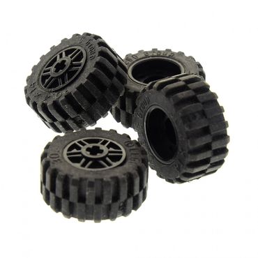 Lego Wheel Hole Round for Wheels Holder Pin with Black Tire 4 plates with pins