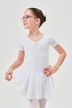 Mädchen in weißem Ballettkleid 2
