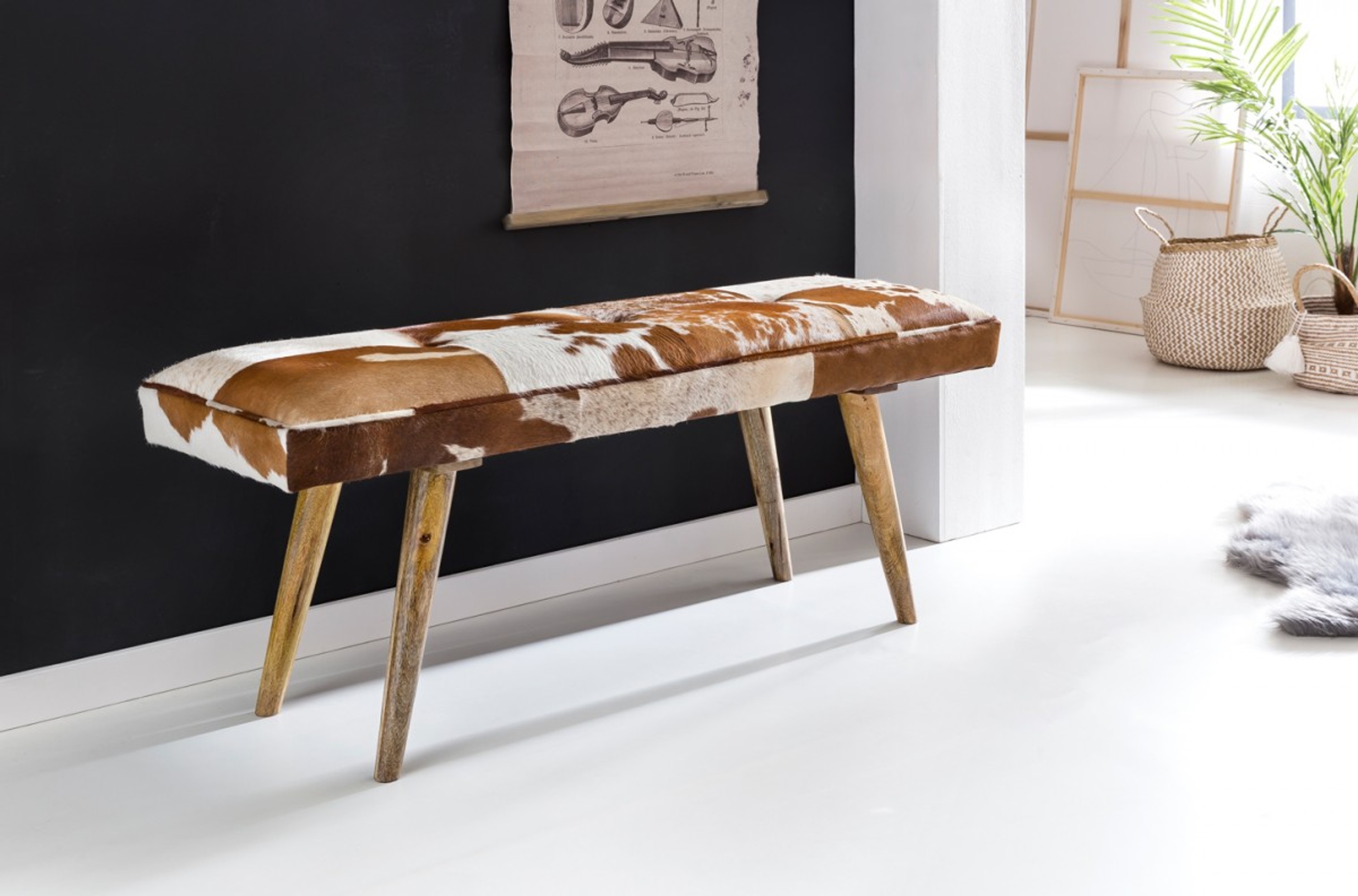 Sitzbank innen aus echtem Ziegenfell Braun Weiß 120 x 40 x 52cm ... Sitzbank innen aus echtem Ziegenfell Braun Weiß 120 x 40 x 52cm ...