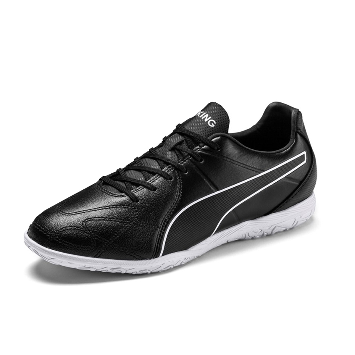 puma king indoor it