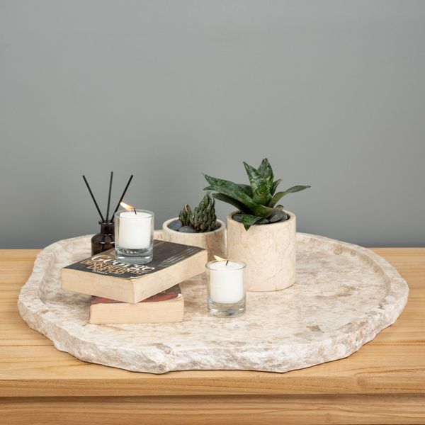 Marmor Tablett creme 50 cm mit Naturkante