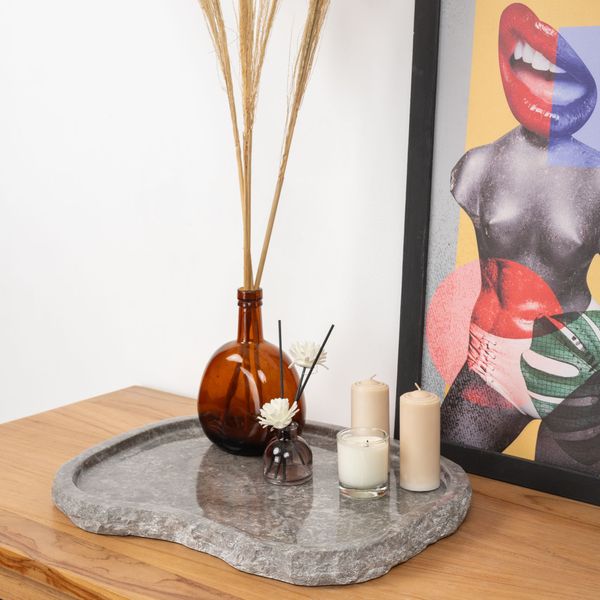 Marmor Tablett grau 40 cm mit Naturkante