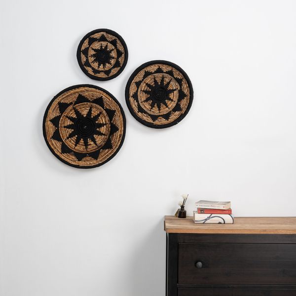 Wandteller Asoka aus Bananenfaser natur schwarz in verschiedenen Größen wohnfreuden