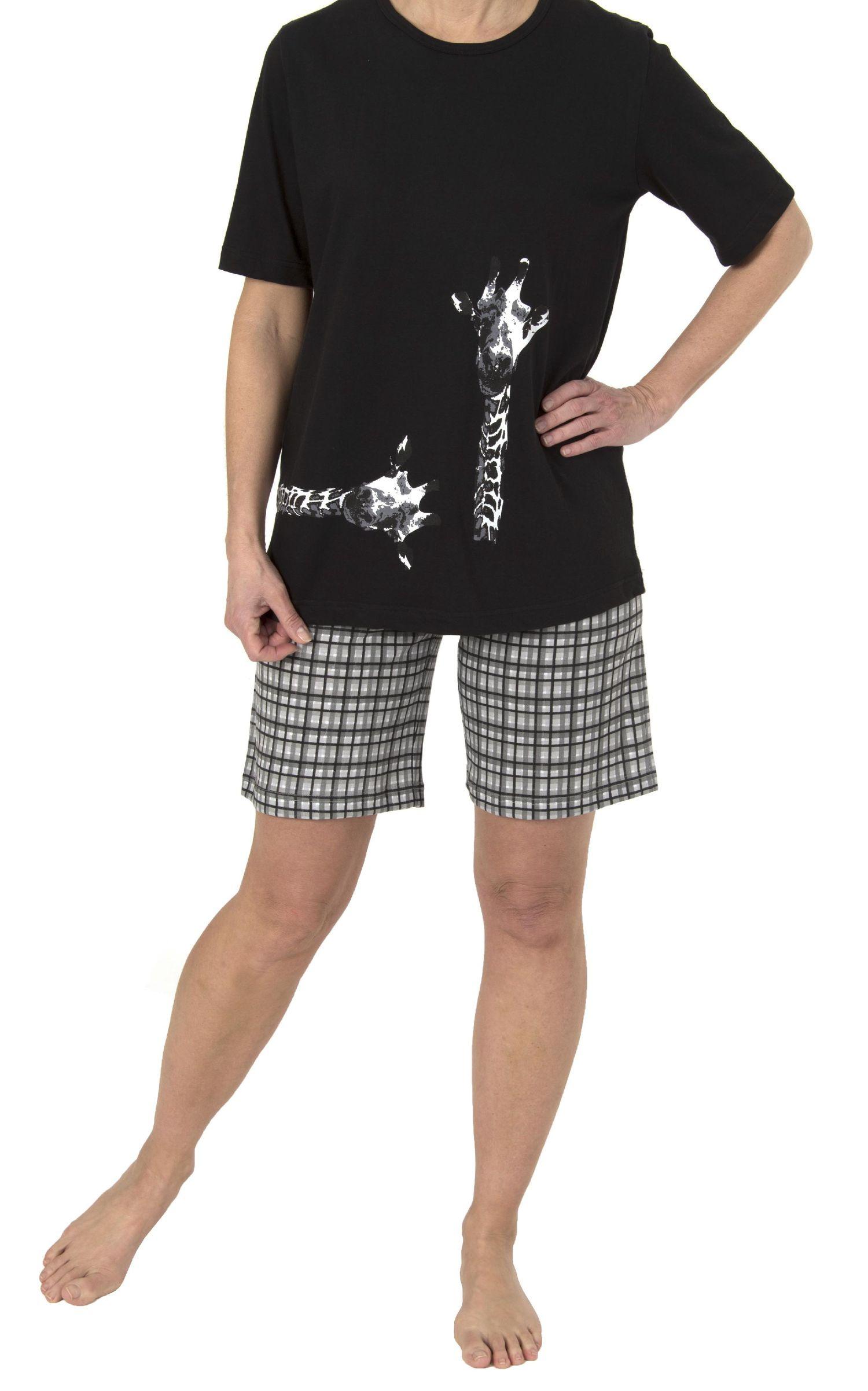 Damen Shorty Pyjama kurzarm, kurze Hose mit Karomuster, Giraffenmotiv, auch in Übergrössen 191 205 90 100 Damen Shorty Pyjama kurzarm, kurze Hose mit Karomuster, Giraffenmotiv, auch in Übergrössen 191 205 90 100