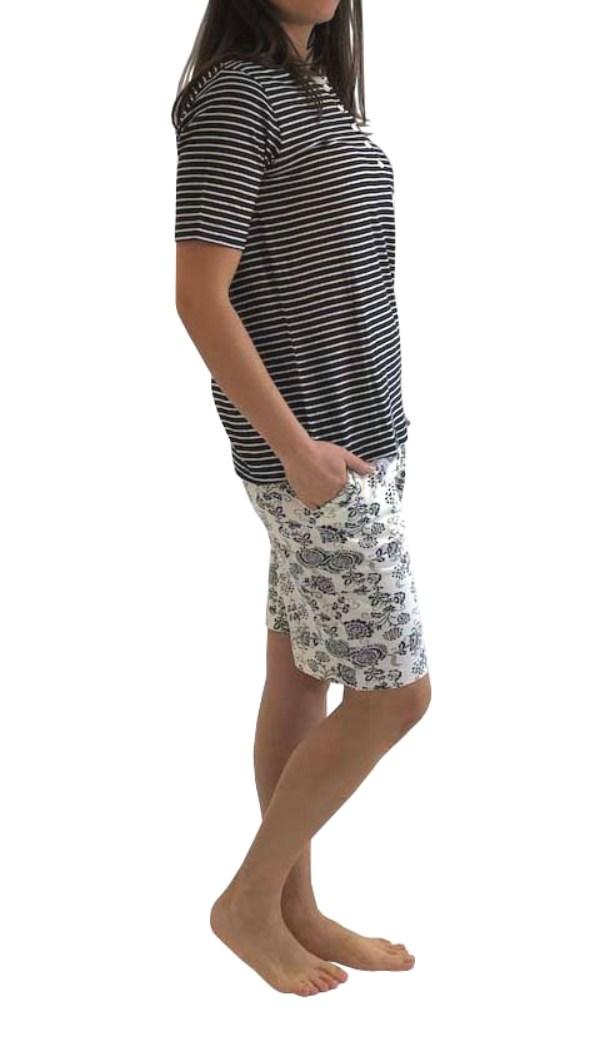 Damen Shorty-Pyjama kurzarm, Oberteil gestreift, kurze Shorts Hose mit Blümchenmuster 191 205 90 881