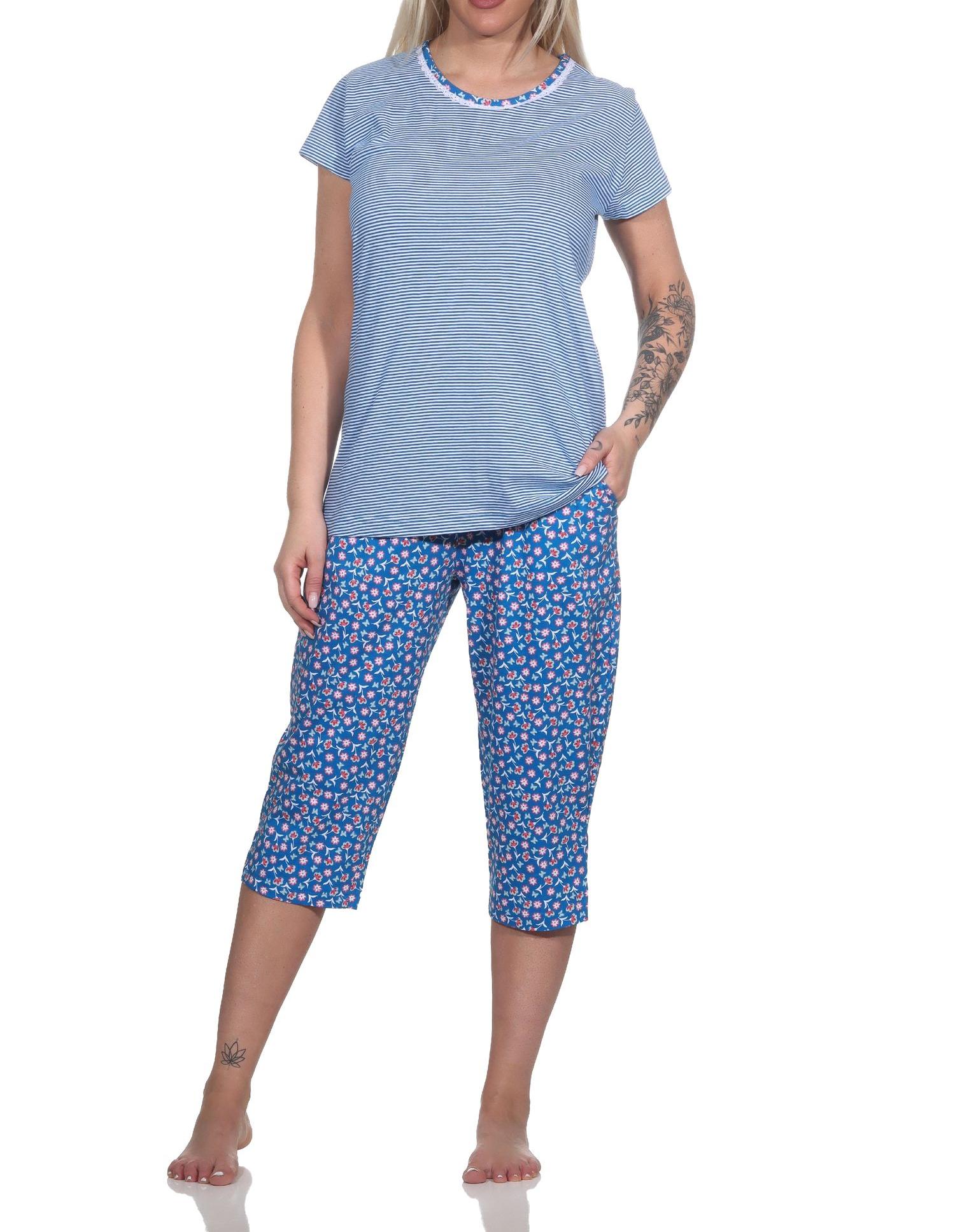 Normann Damen Kurzarm Schlafanzug mit Caprihose, Oberteil gestreift, Hose floral bedruckt
