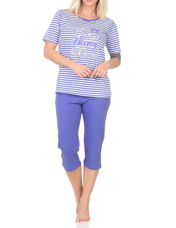 Normann Damen kurzarm Capri Schlafanzug Pyjama in feiner Streifenoptik mit Frontprint