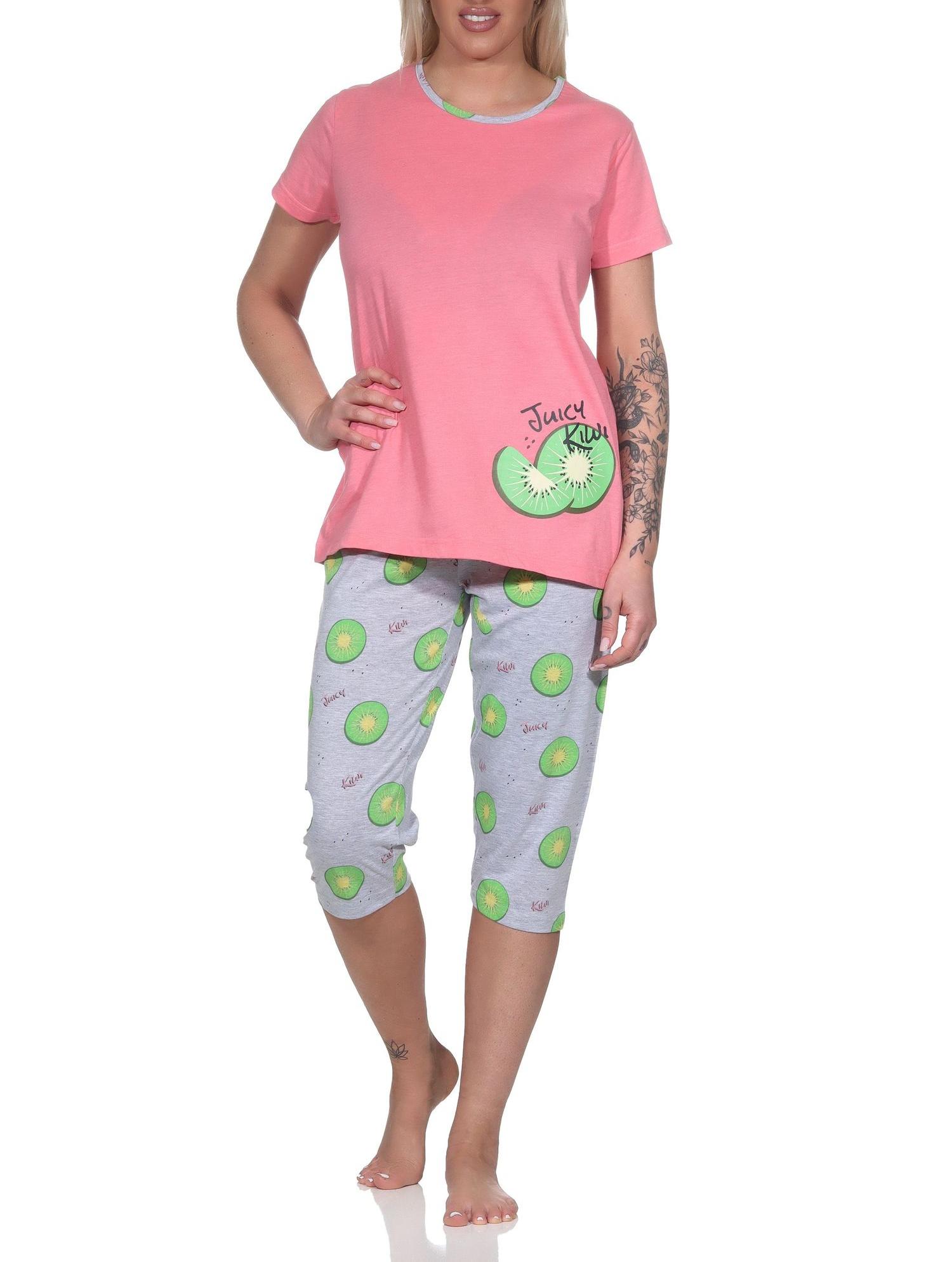Normann Damen Schlafanzug kurzarm Pyjama mit Capri Pyjamahose in coolem allover Print Normann Damen Schlafanzug kurzarm Pyjama mit Capri Pyjamahose in coolem allover Print