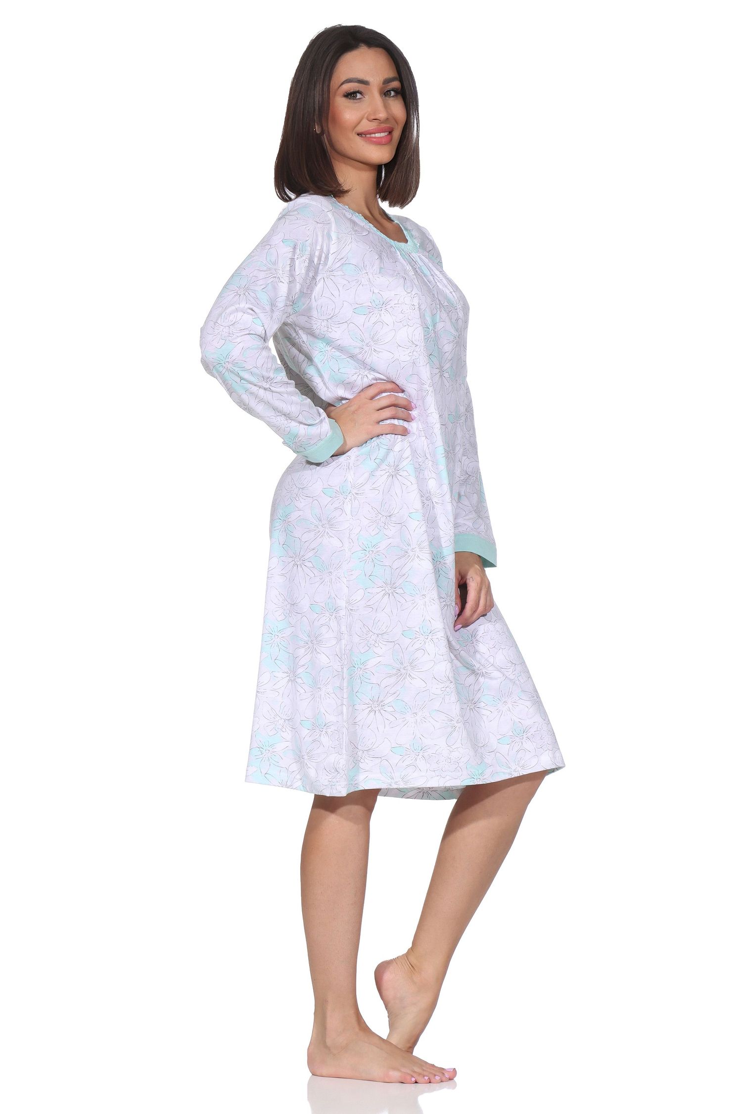 Normann Damen langarm Nachthemd mit Spitzenbesatz im klassisch fraulichen Design Normann Damen langarm Nachthemd mit Spitzenbesatz im klassisch fraulichen Design