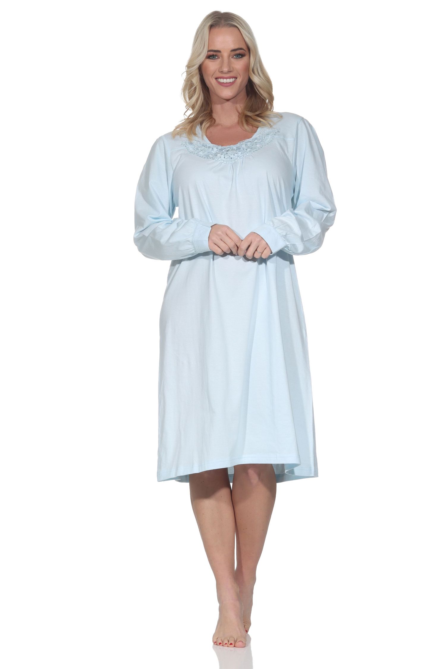 Damen langarm Nachthemd mit Spitze im klassisch fraulichen Design – auch in Übergröße Damen langarm Nachthemd mit Spitze im klassisch fraulichen Design – auch in Übergröße