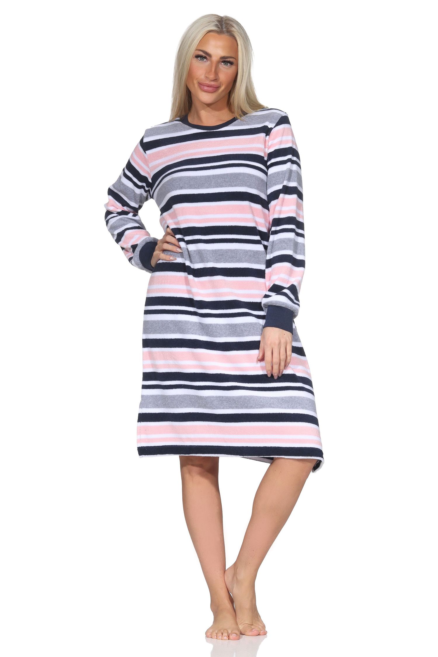 Normann Damen Frottee Nachthemd mit Bündchen in edler Streifenoptik - auch in Übergröße Normann Damen Frottee Nachthemd mit Bündchen in edler Streifenoptik - auch in Übergröße
