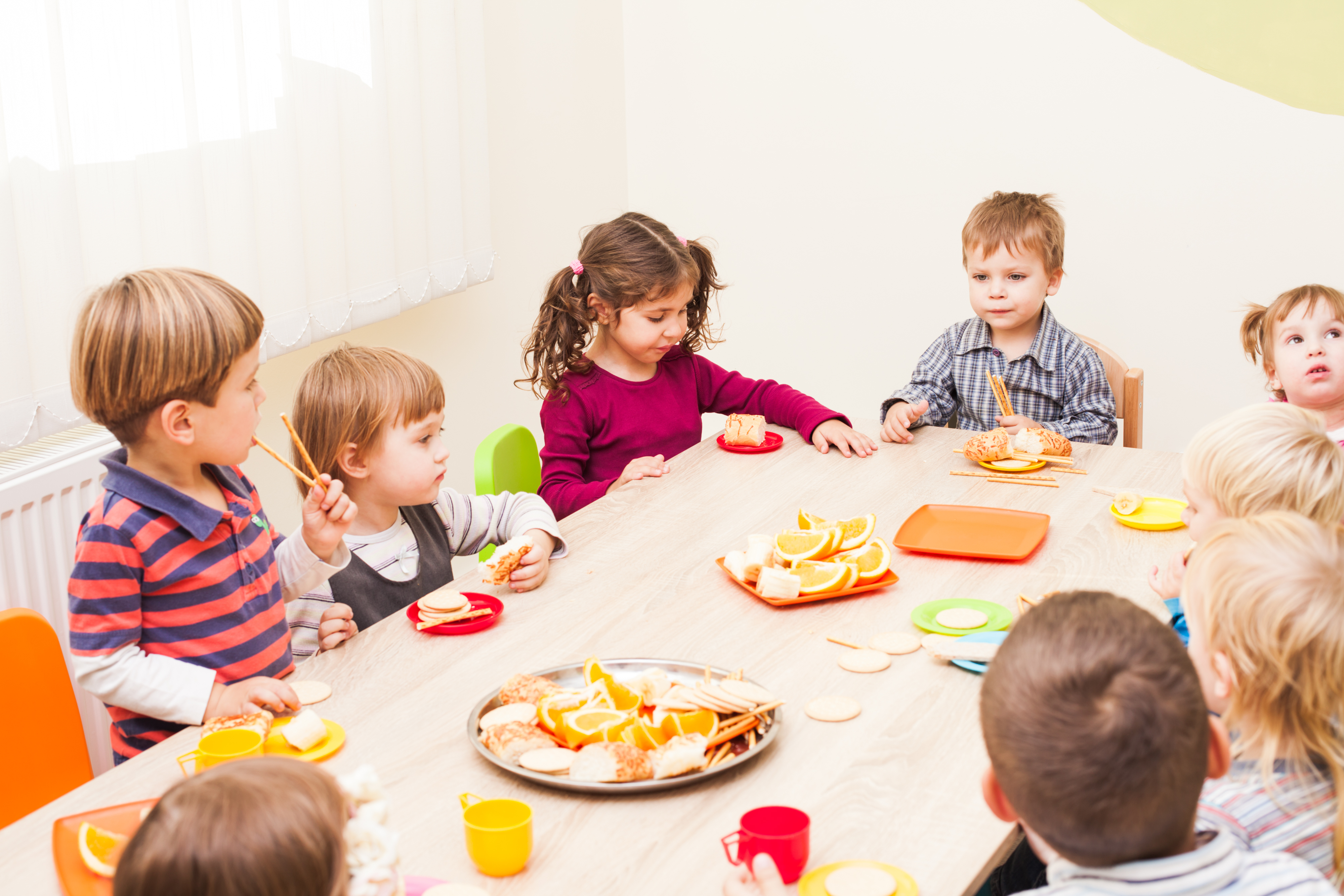 Achtsames Essen in Kinderhaus und Schule gestalten